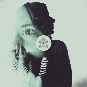 Residency-Circuit-des-Yeux2